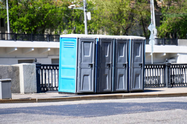 Best Luxury portable toilet rental  in Lombard, IL